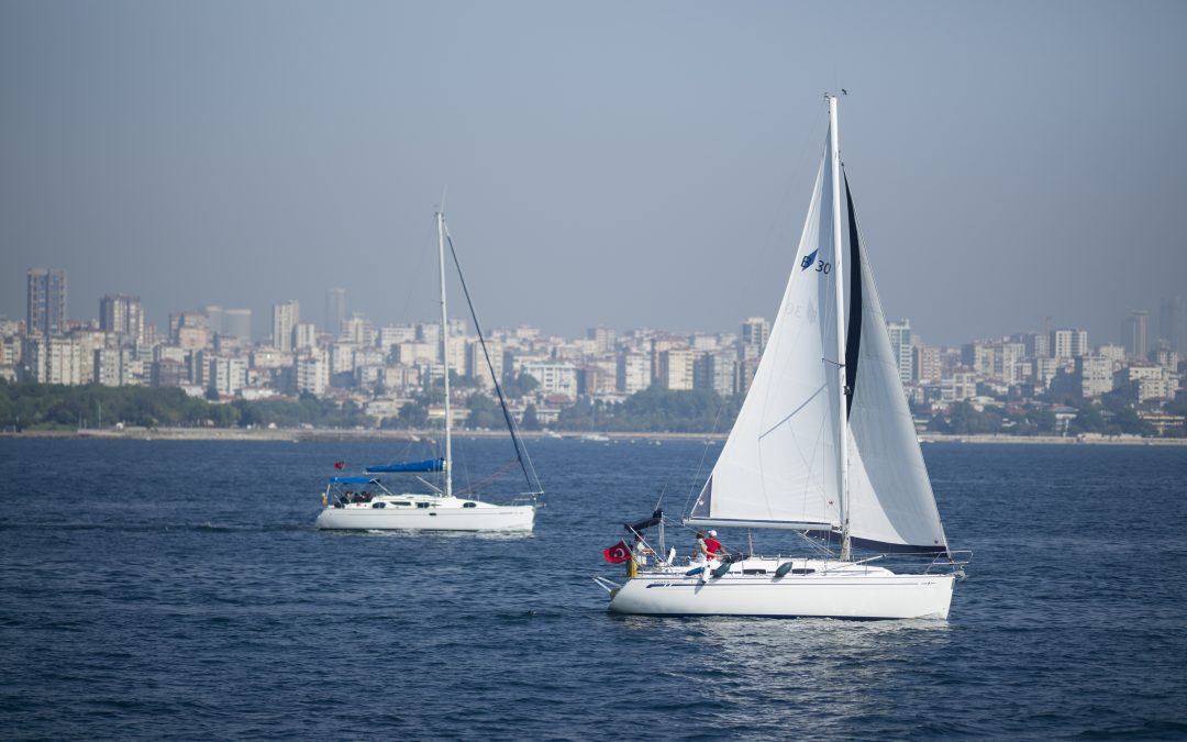 Sailing and motor sailing: The best of both worlds