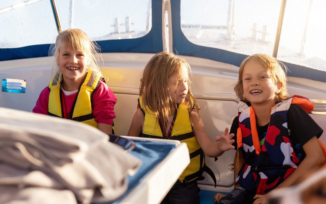 Qué hacer en una excursión en barco con niños